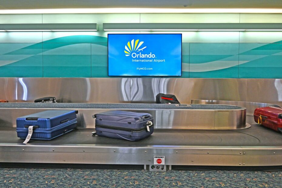orlando mco airport florida luggage pickup luggage storage bagzee